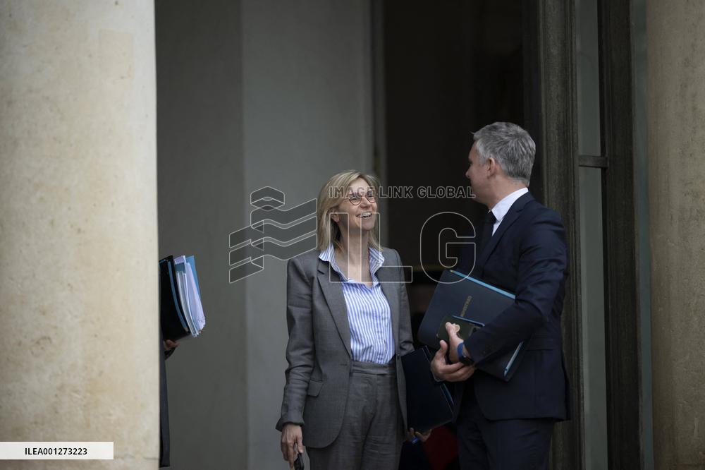 Weekly Cabinet Meeting - Paris
