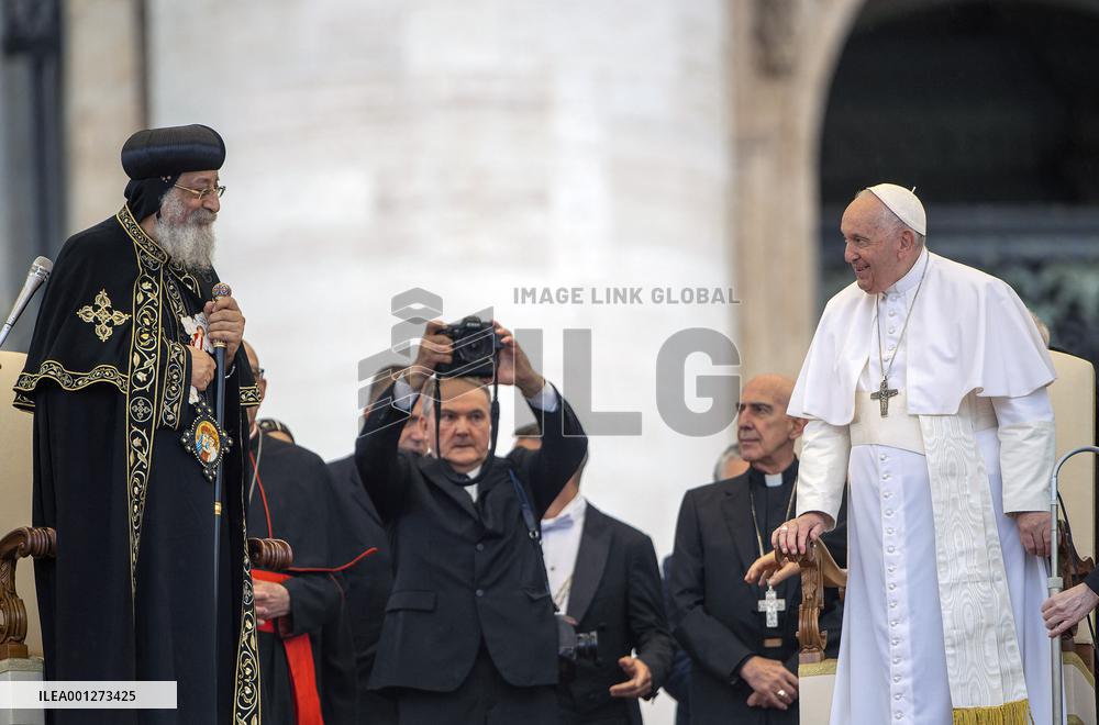 Pope Francis Weekly General Audience - Vatican