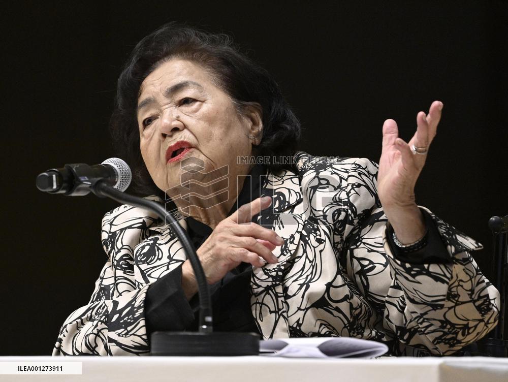 A-bomb survivor Thurlow's lecture in Japan