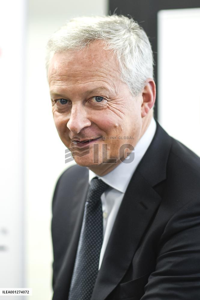 Inauguration Of The New Class Of l’Escalator - Levallois