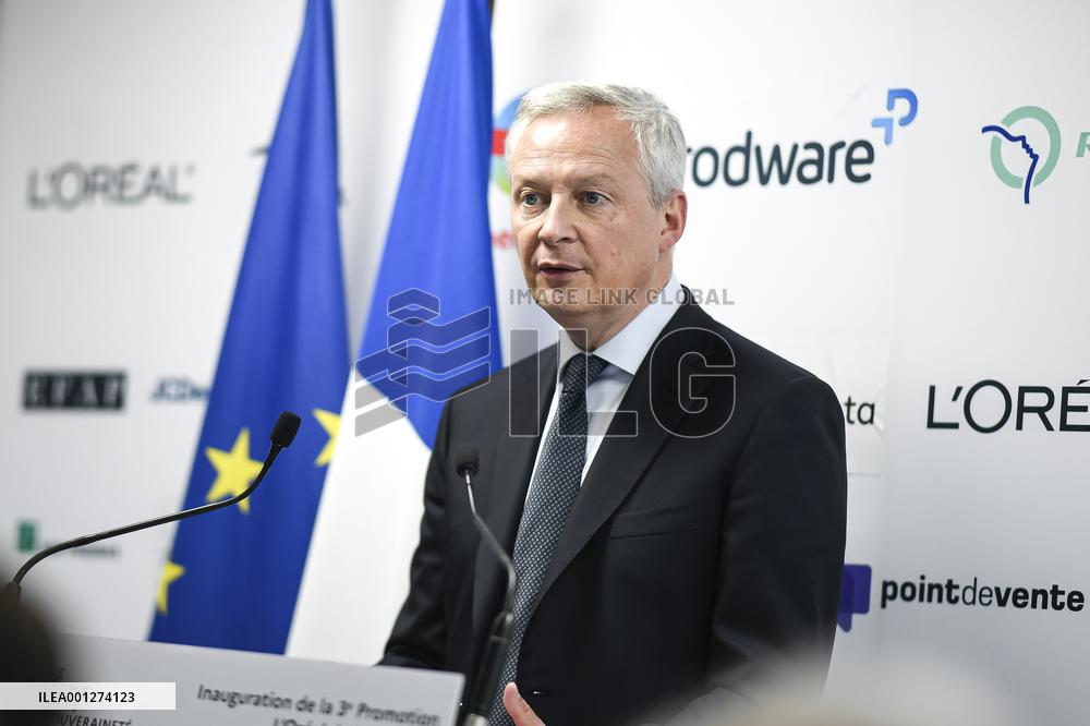 Inauguration Of The New Class Of l’Escalator - Levallois