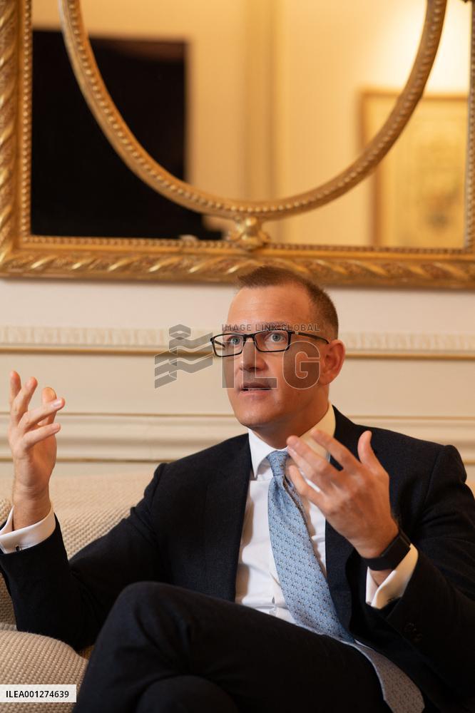 Daniel Kretinsky Portrait - Paris