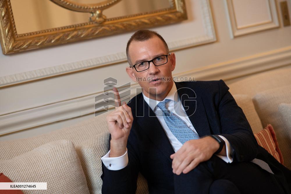 Daniel Kretinsky Portrait - Paris