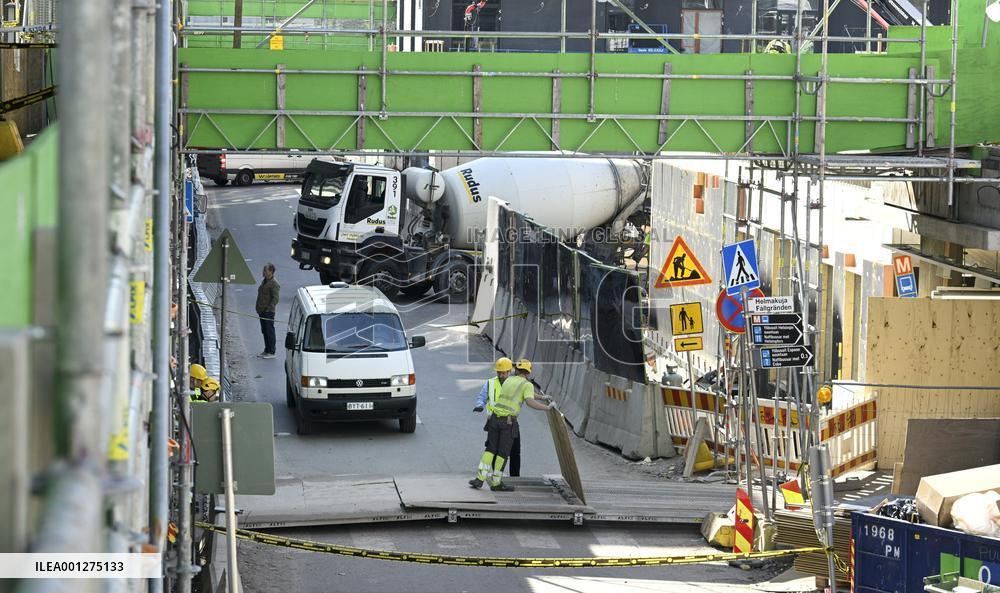 The collapse of a temporary walking bridge in Espoo