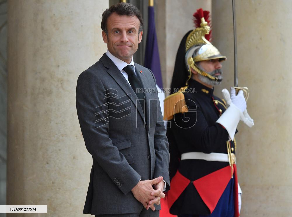 President Macron Welcomes MBZ - Paris