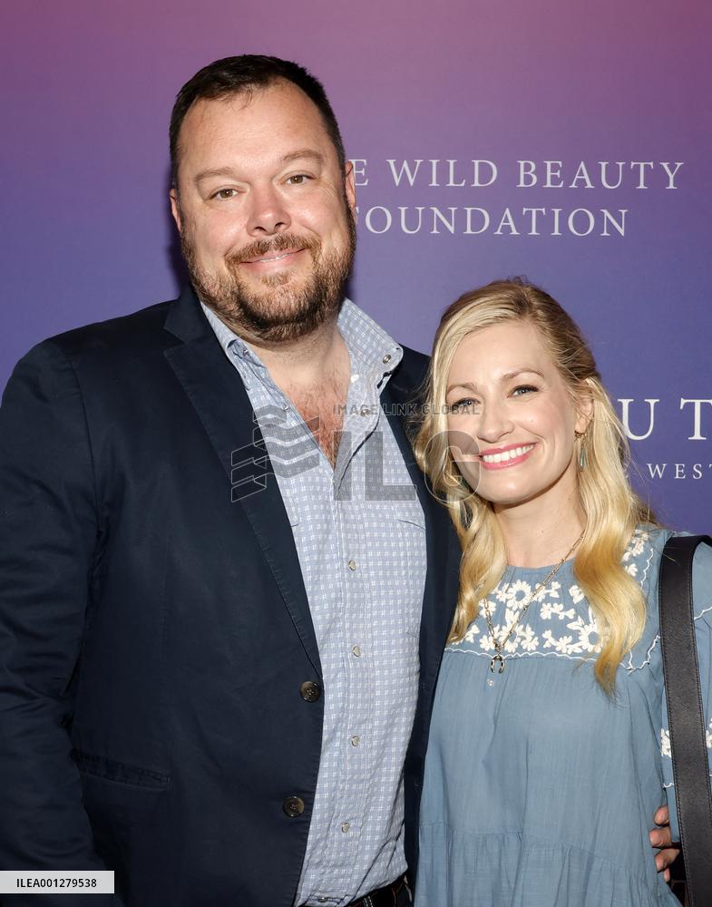 Wild Beauty: Mustang Spirit Of The West - LA