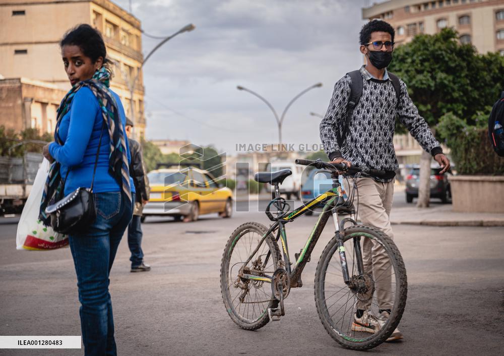 ERITREA-ASMARA-BIKE-DAILY LIFE