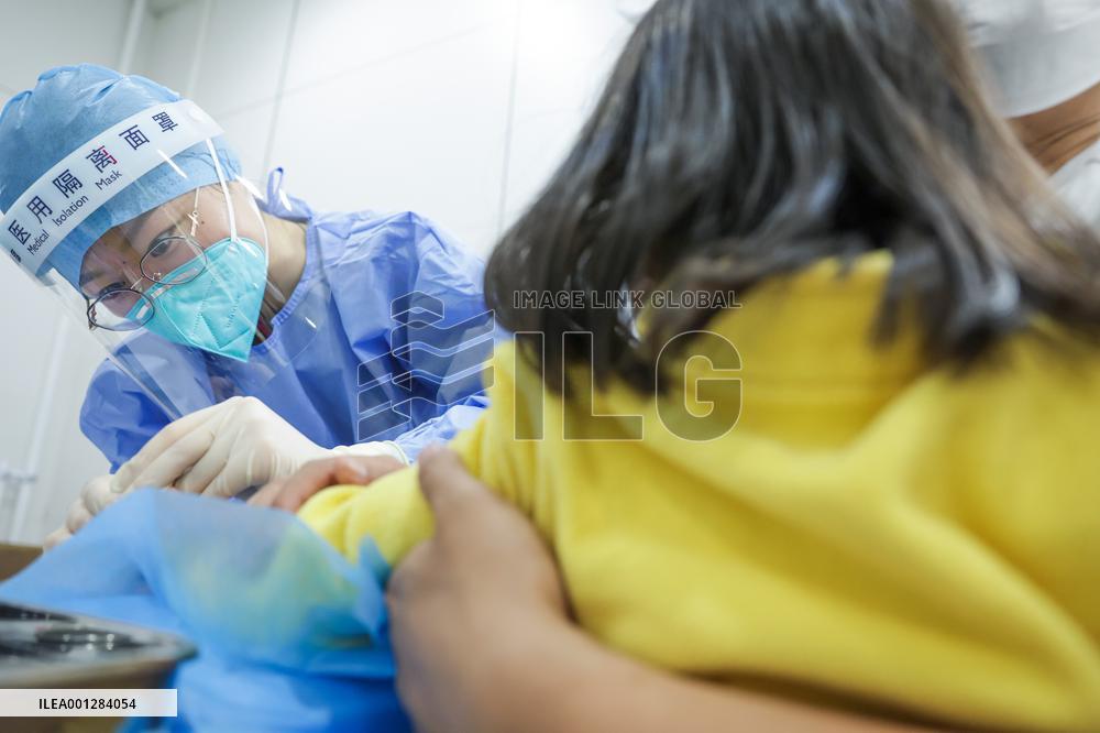 CHINA-BEIJING-PUMCH-NURSES (CN)