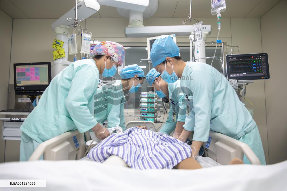 CHINA-BEIJING-PUMCH-NURSES (CN)