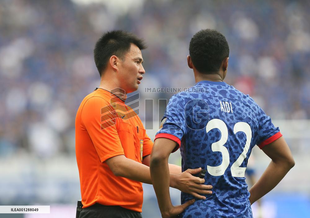 (SP)CHINA-SHANGHAI-FOOTBALL-CSL-SHANGHAI SHENHUA VS WUHAN THREE TOWNS(CN)