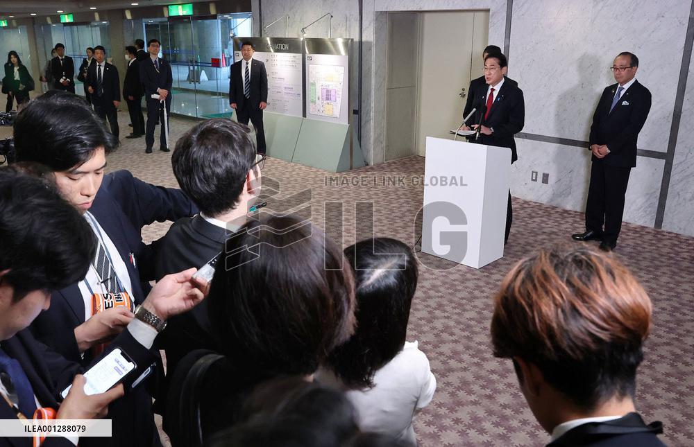 Japan PM Kishida in Hiroshima ahead of G-7 summit