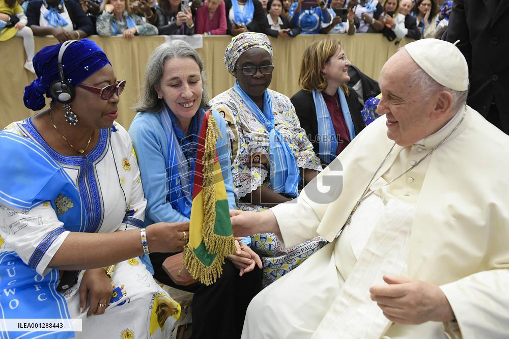 Pope Francis Meets World Union of Catholic Women’s Organizations - Vatican
