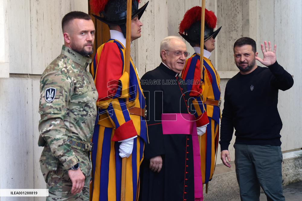 Zelensky Arrives In Vatican