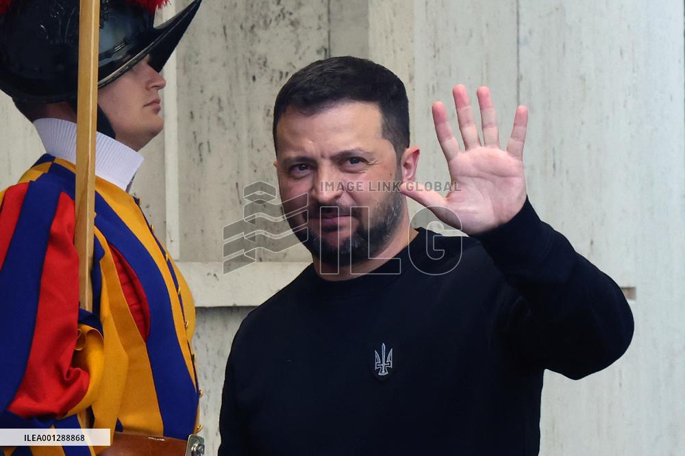 Zelensky Arrives In Vatican