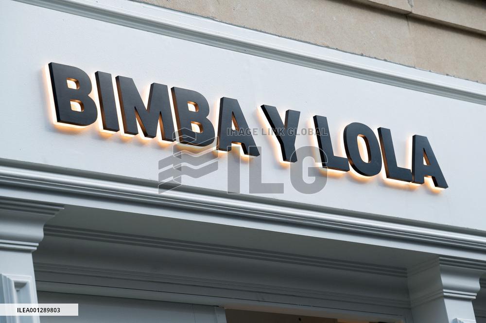 Shop Signs - London