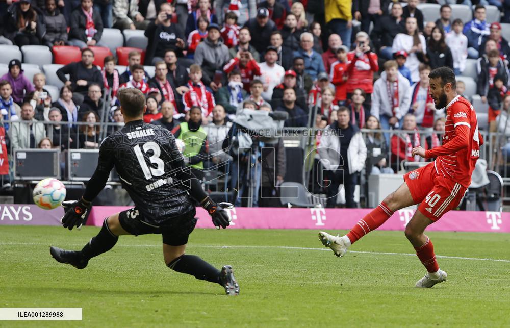 (SP)GERMANY-MUNICH-FOOTBALL-BUNDESLIGA-BAYERN MUNICH VS SCHALKE 04