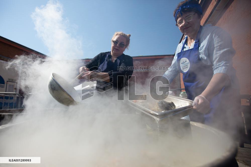 RUSSIA-ST. PETERSBURG-SMELT FEST