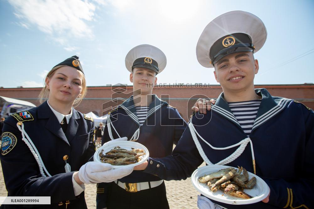 RUSSIA-ST. PETERSBURG-SMELT FEST