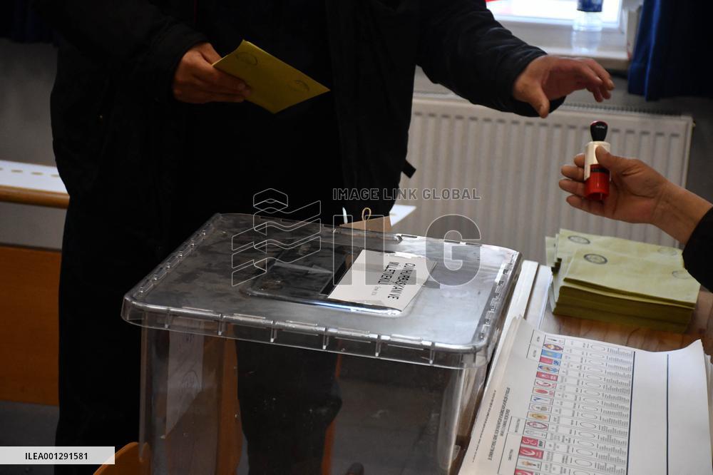Turkish Presidential And Parliamentary Elections - Polling Stations