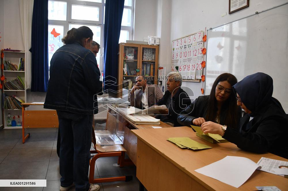 Turkish Presidential And Parliamentary Elections - Polling Stations