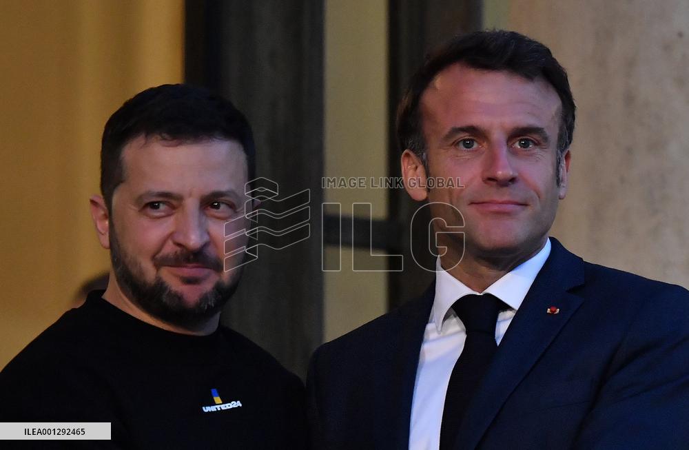 Emmanuel Macron And Volodymyr Zelensky Meeting - Paris