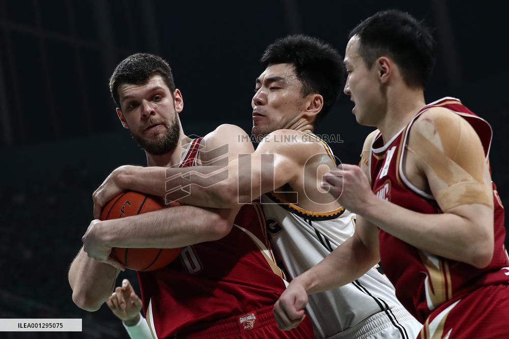 (SP)CHINA-SHENYANG-BASKETBALL-CBA-FINALS-LIAONING VS ZHEJIANG(CN)