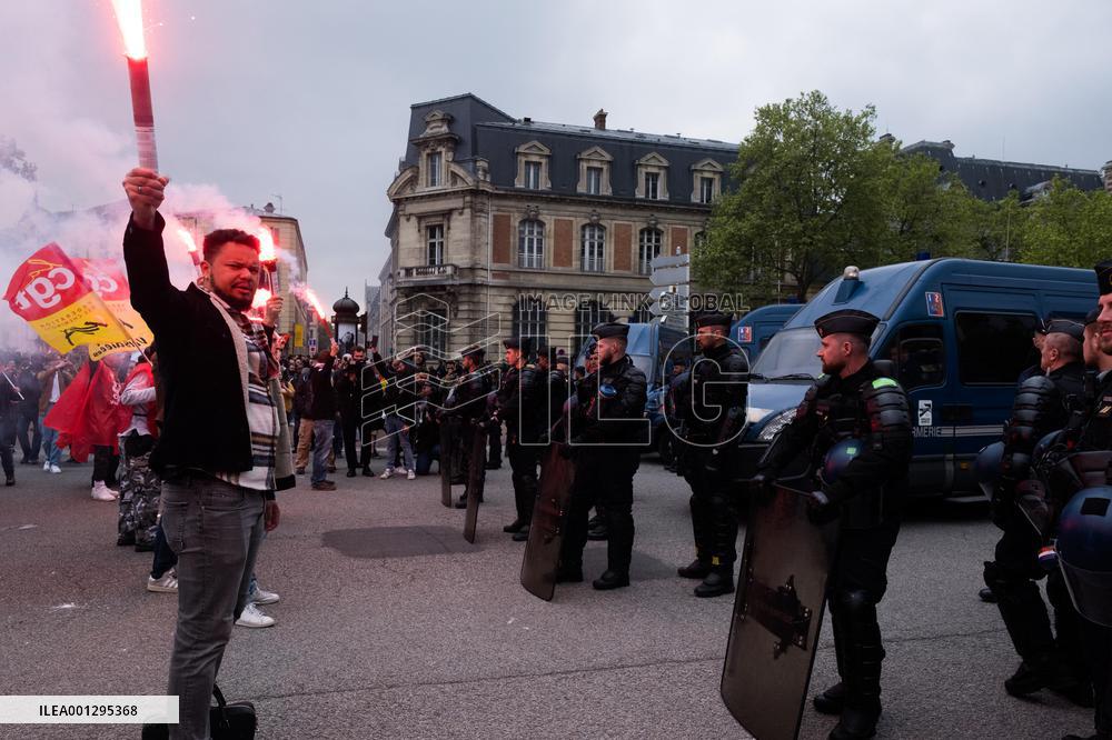 Demonstration Against Government's Pensions Reform - Versailles