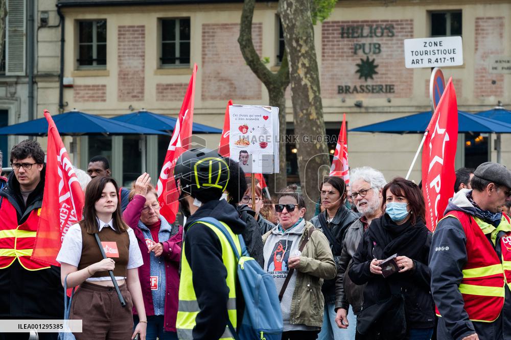 Demonstration Against Government's Pensions Reform - Versailles