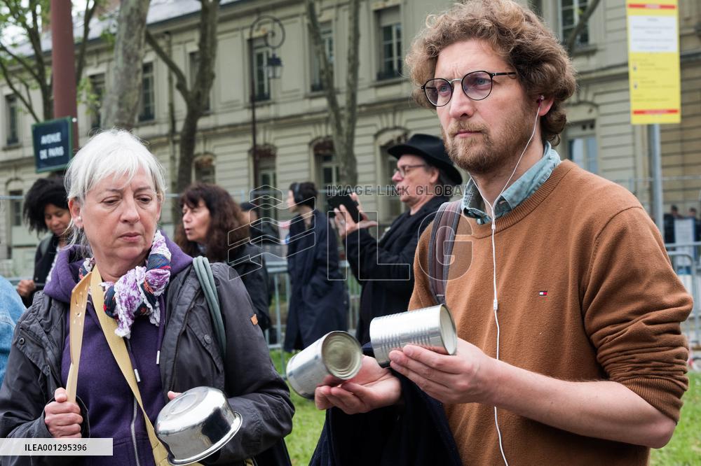 Demonstration Against Government's Pensions Reform - Versailles