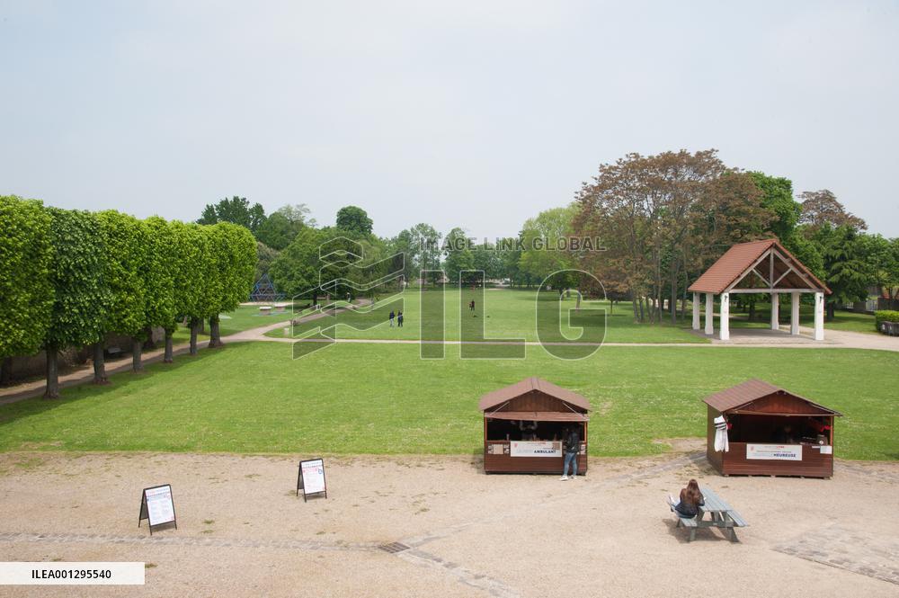 First Book And Gastronomy Fair In Morangis