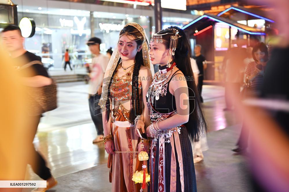 CHINA-SHAANXI-XI'AN-CHINA-CENTRAL ASIA SUMMIT-DAILY LIFE (CN)