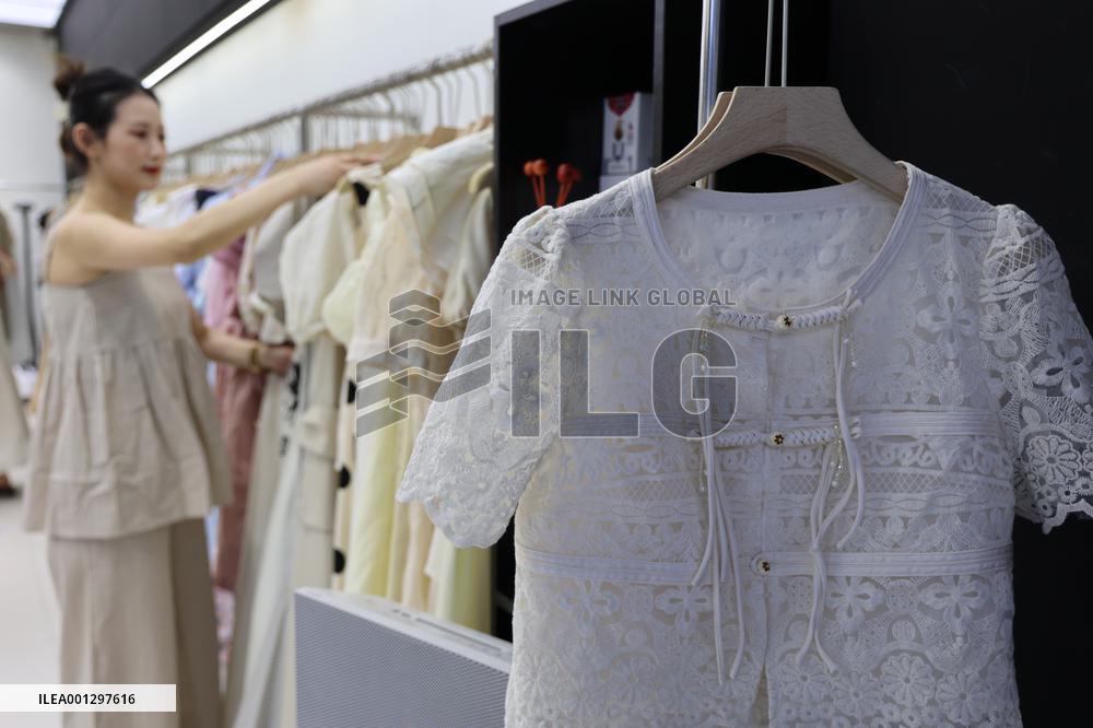 China Clothing Industry