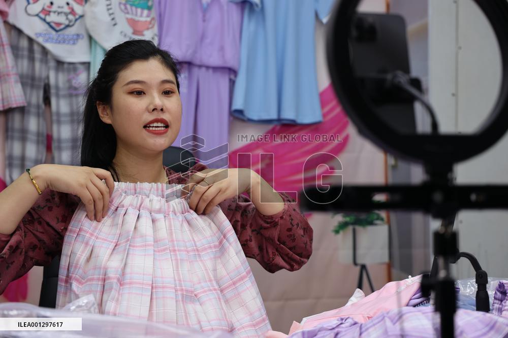 China Clothing Industry