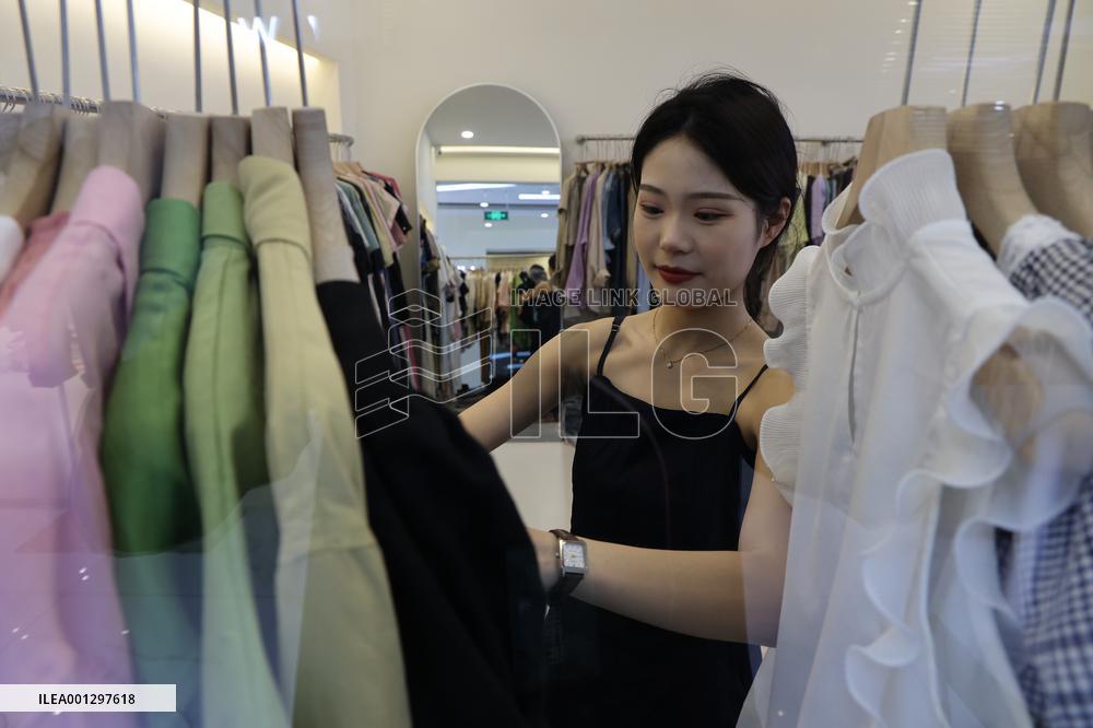 China Clothing Industry