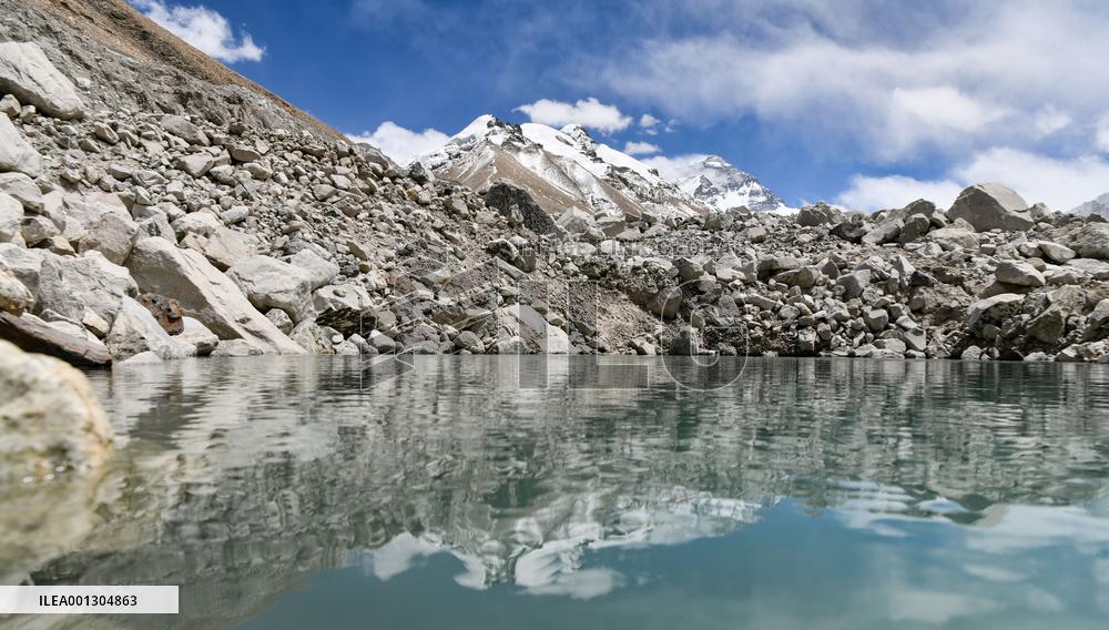 (InTibet) CHINA-TIBET-MOUNT QOMOLANGMA-RONGBUK GLACIER (CN)