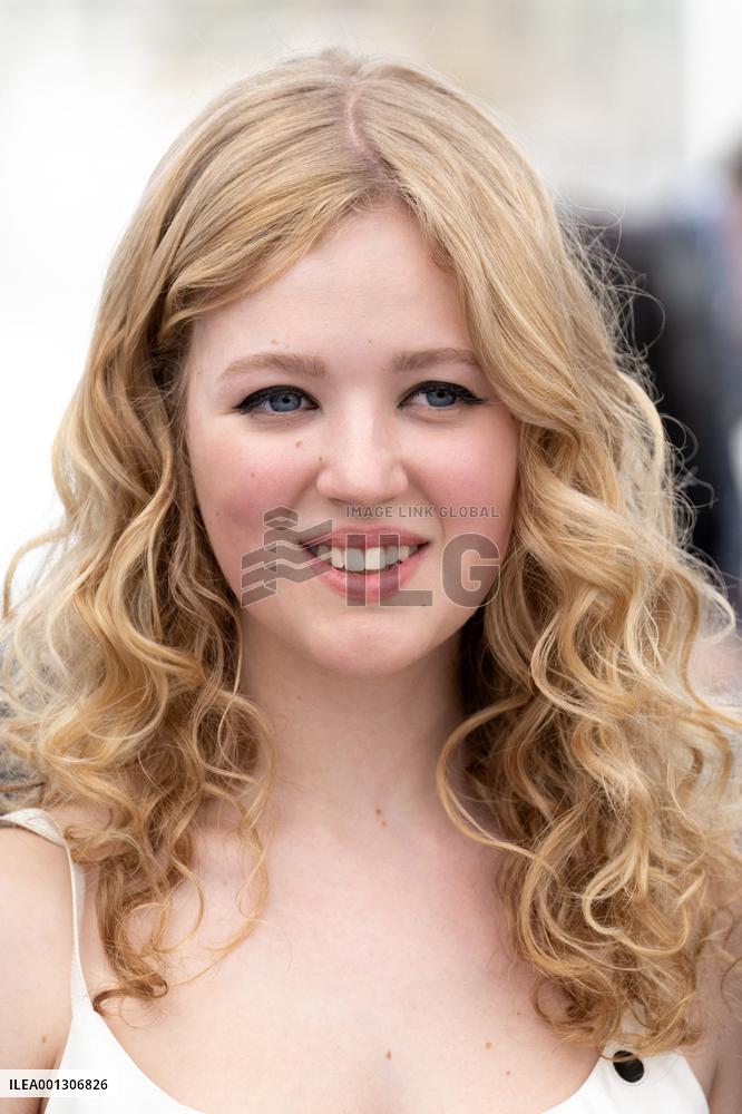 Jeanne du Barry Photocall Cannes - Day 2