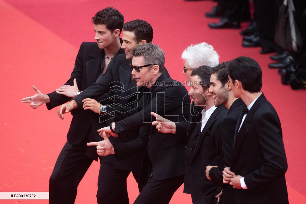 Cannes Monster Premiere AM