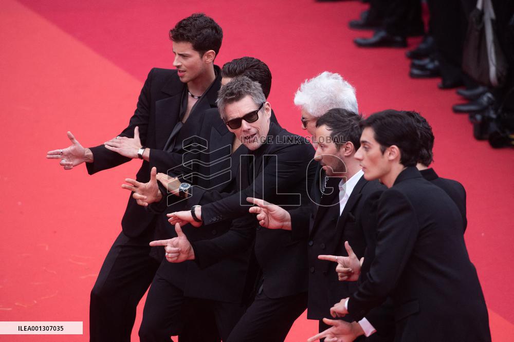 Cannes Monster Premiere AM