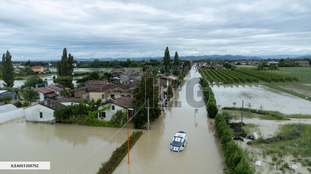 Devastating Floods Claim Lives - Italy
