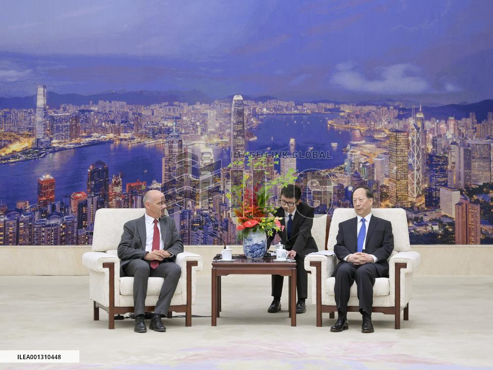 CHINA-BEIJING-SHI TAIFENG-PORTUGAL-COMMUNIST PARTY-MEETING (CN)