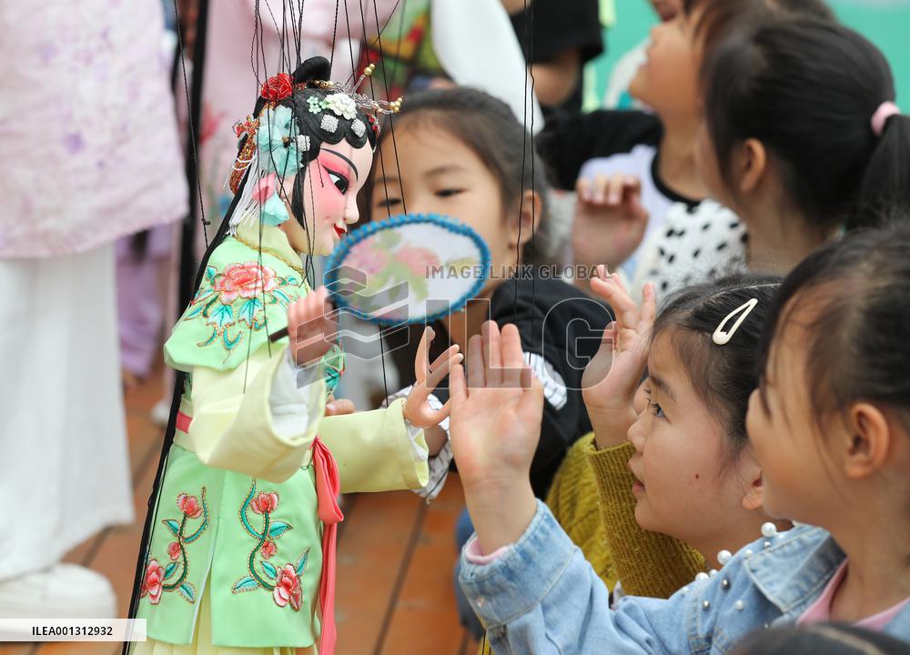 CHINA-JIANGSU-KUNQU OPERA-PUPPET-INHERITORS (CN)