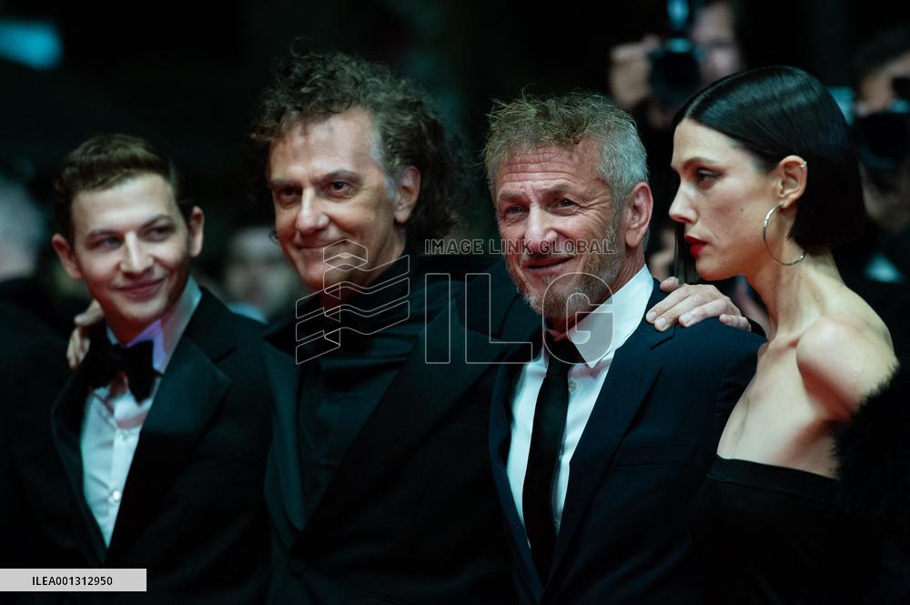 Cannes Black Flies Premiere AM