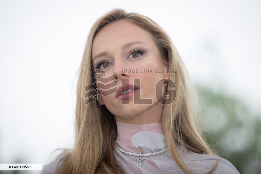 Cannes - Perdidos En La Noche (Lost In the Night) Photocall