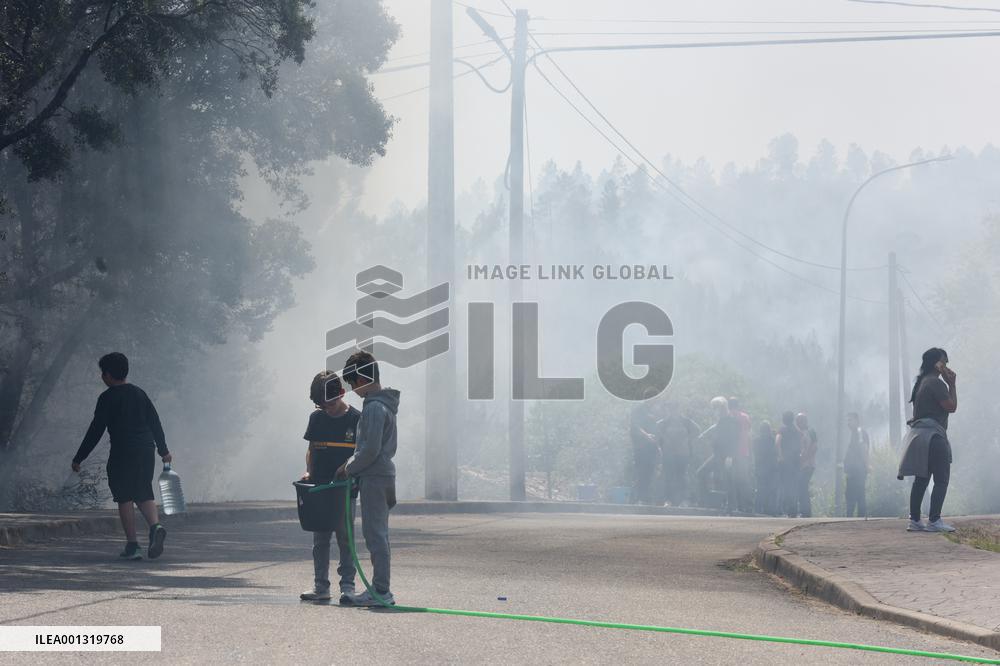 Wildfire Ravages Woodlands - Western Spain