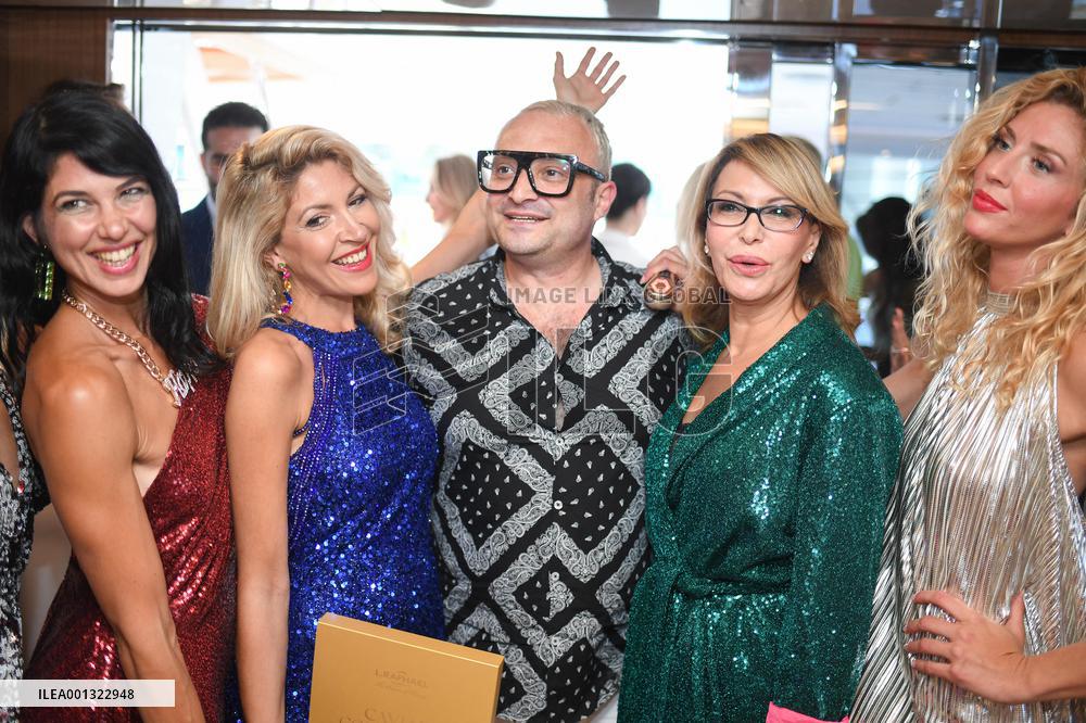 William Arlotti organizes his first fashion show - Cannes