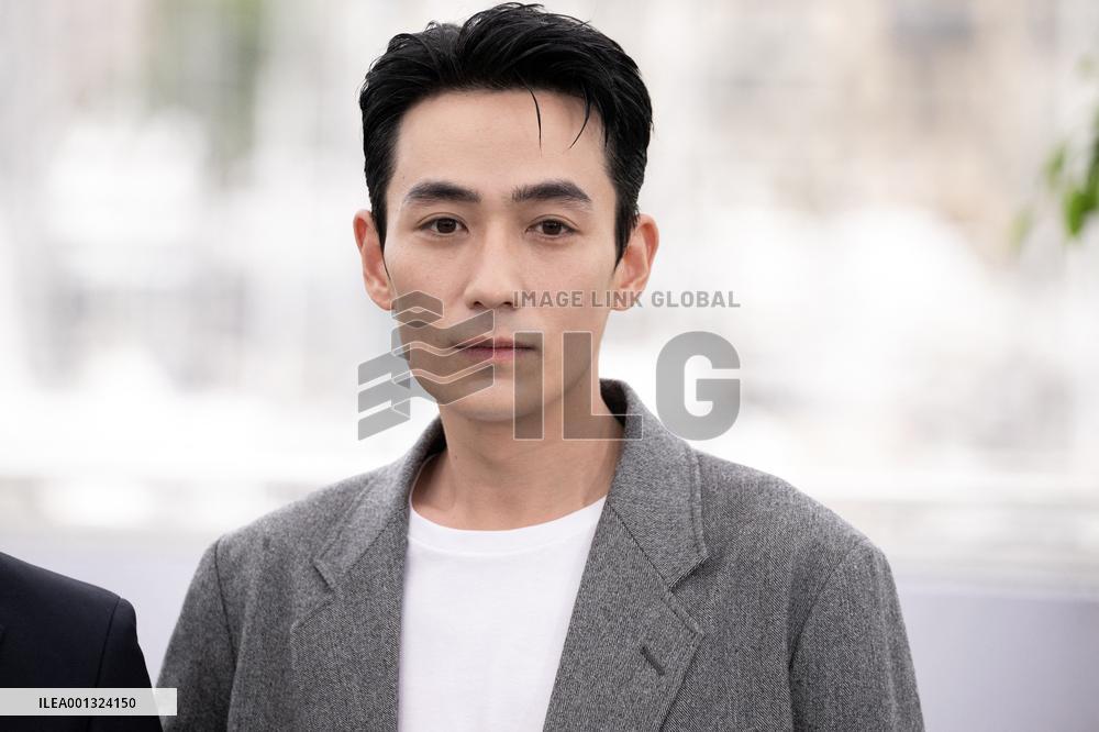 He Bian De Cuo Wu (Only The River Flows) Photocall  Cannes - Day 5.