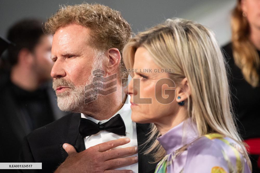 Cannes May December Premiere AM