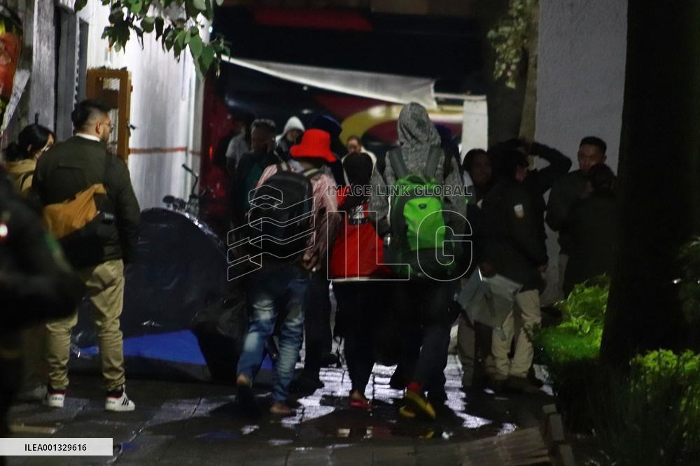 Eviction of Migrants at the park - Mexico