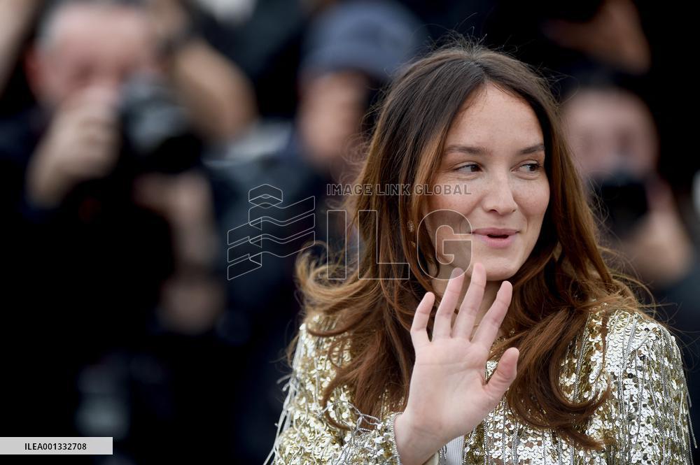 Cannes - Le Temps D'Aimer (Along Came Love) Photocall