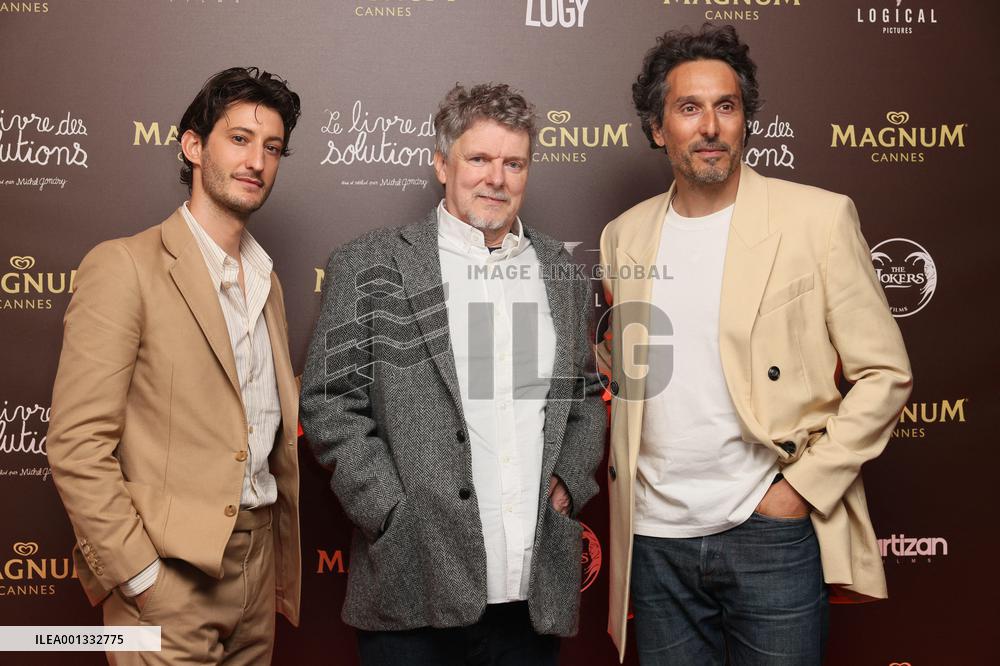 Cannes - Le Live Des Solutions Cast